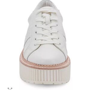 Dolce Vita Women's Tiger Lace Up Platform Sneakers Size 8.5